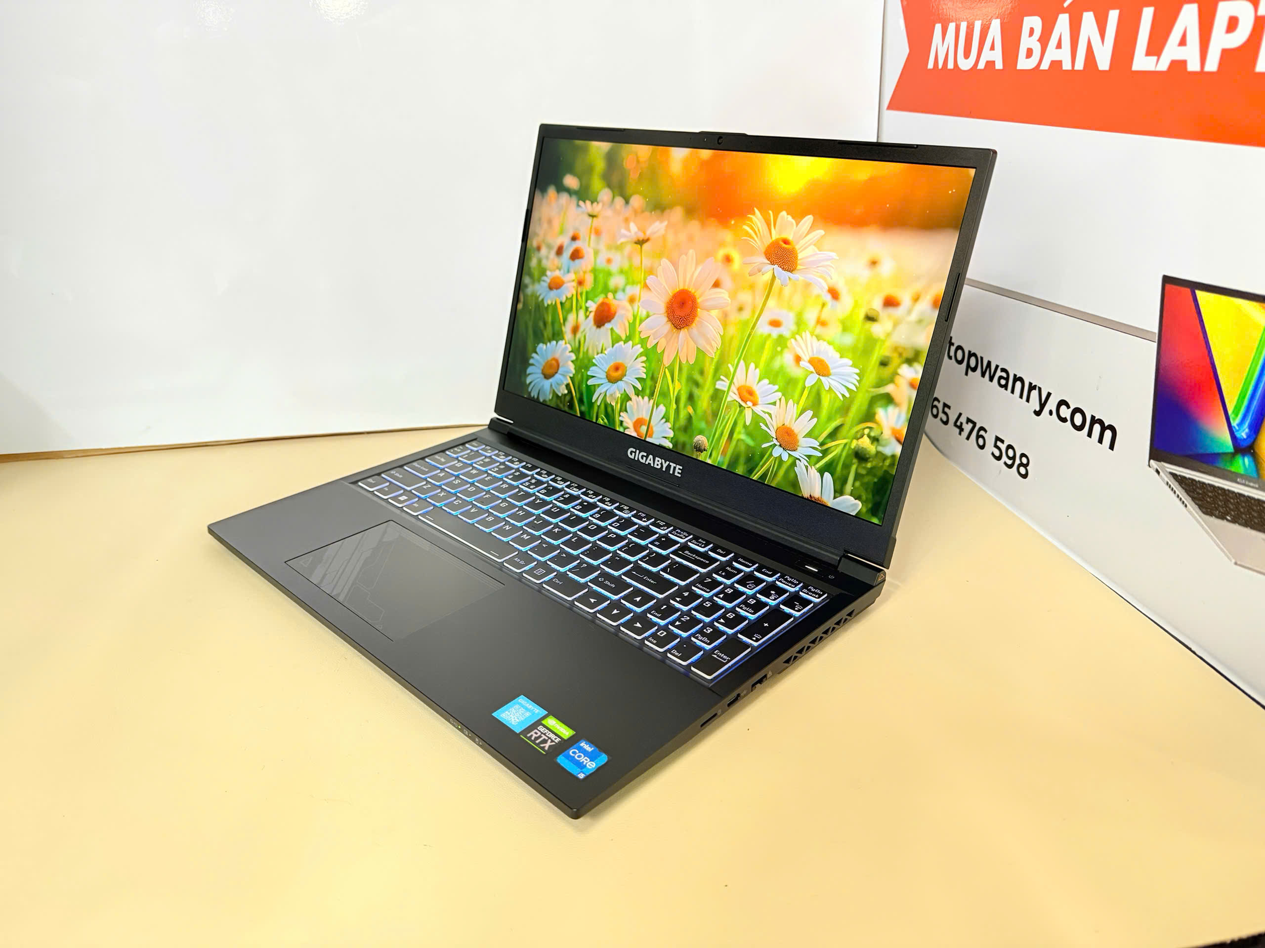 Laptop Gigabyte G5 GE, Core i5-12500H, RAM 16GB, SSD 512GB, VGA RTX 3050 4GB