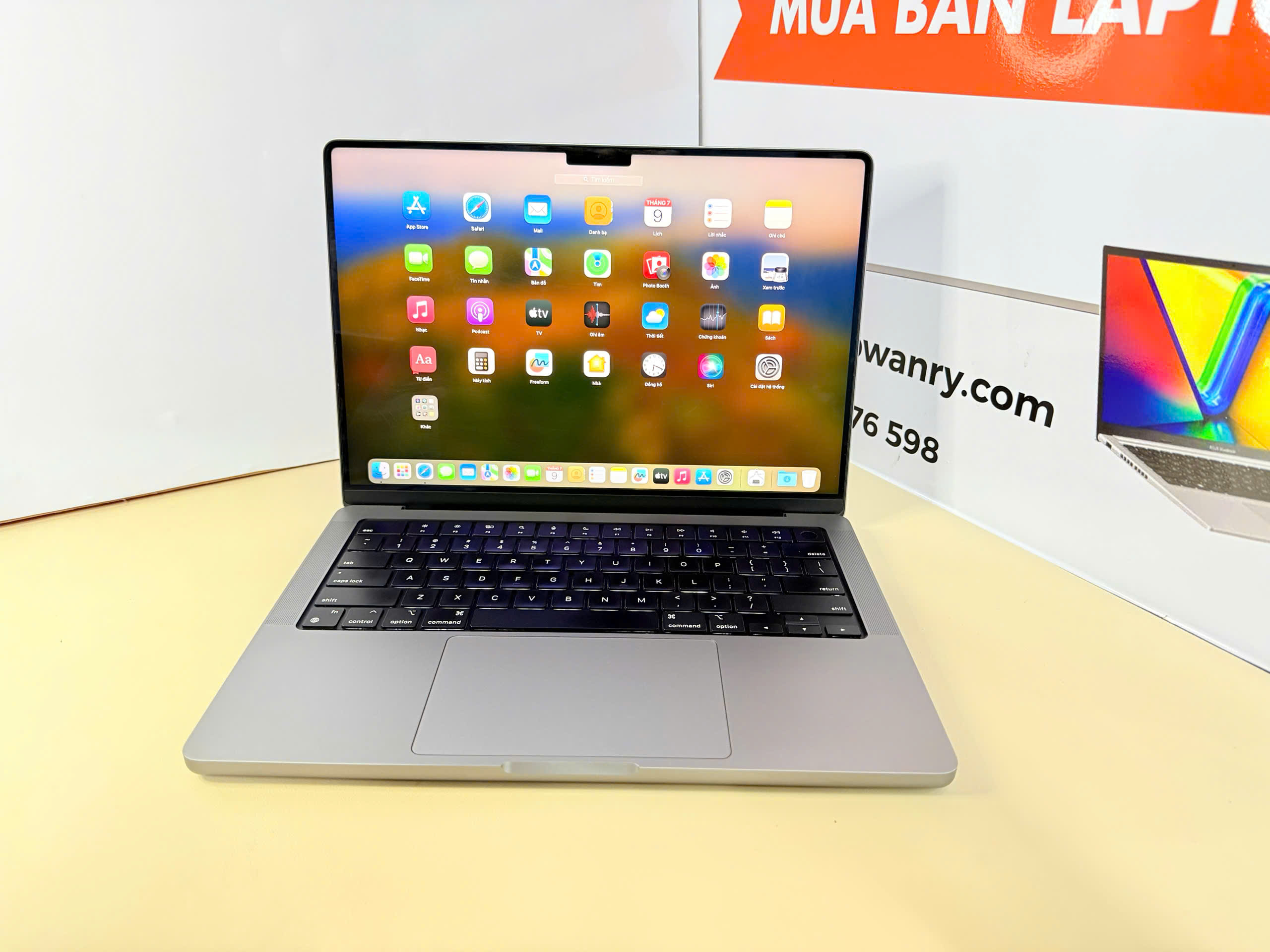 MacBook Pro 14 M1 Pro 2021, RAM 16GB, SSD 512GB