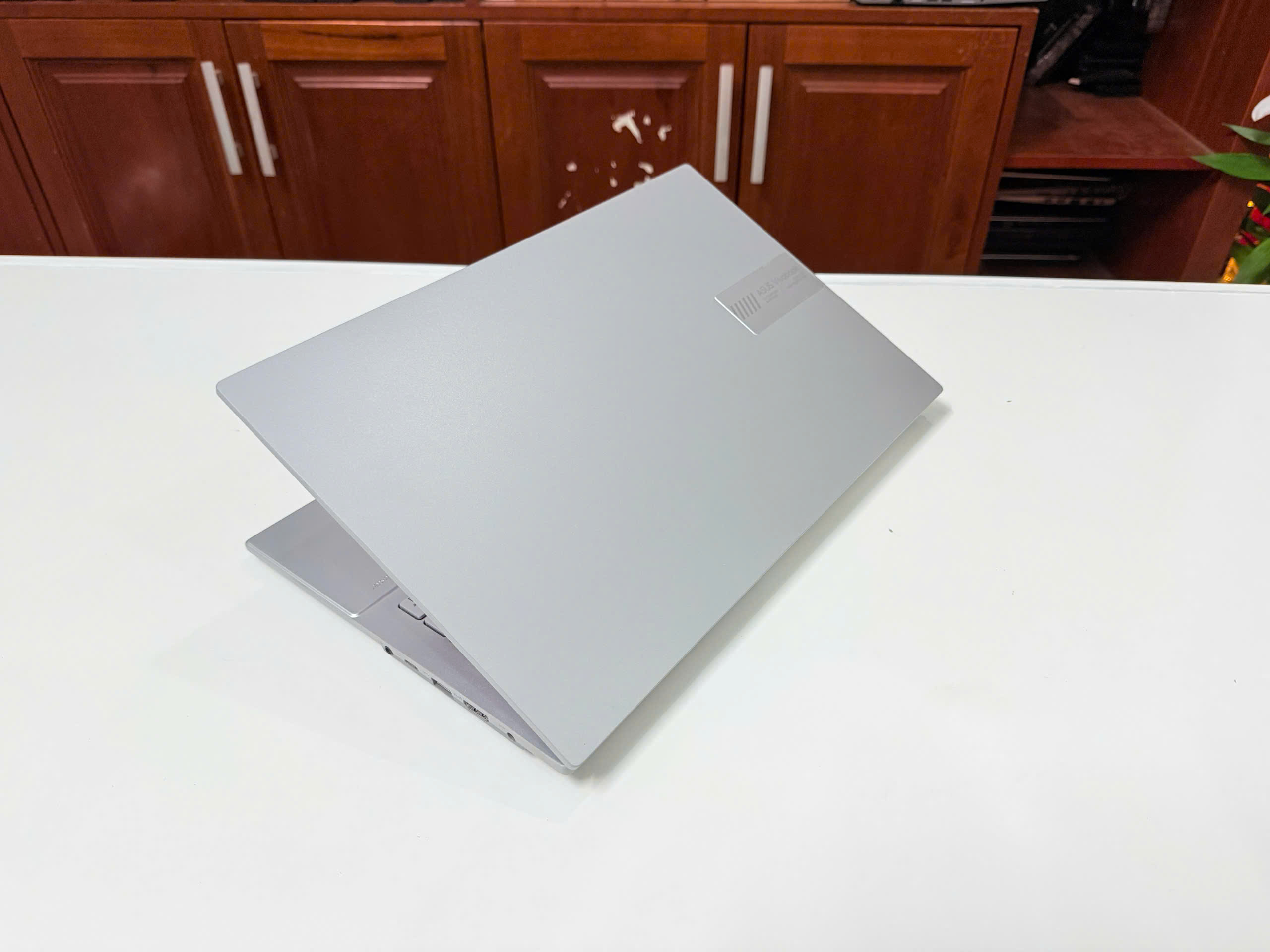 Asus Vivobook Go E1504FA