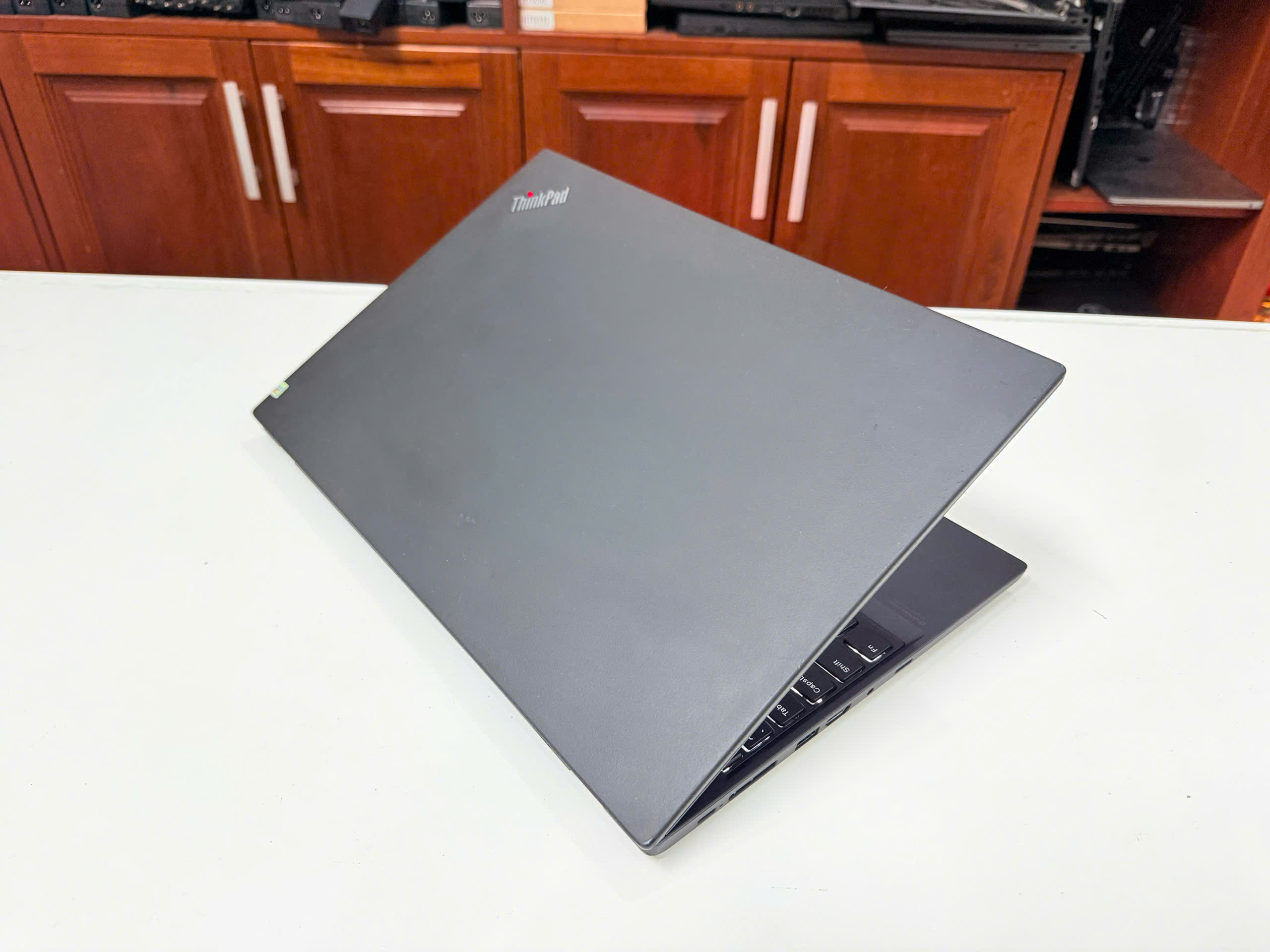 Lenovo ThinkPad T15 Gen 1